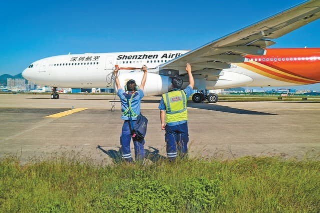 China{0}}Europe Express Airlines